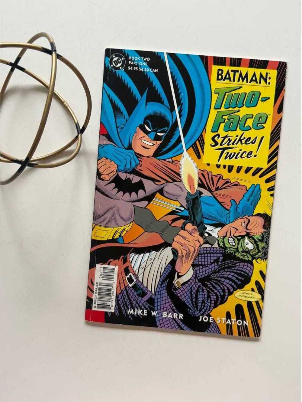 Batman: Two-Face Strikes Twice #2 (1993) Comic Book | Rare Flip-Book | Robin